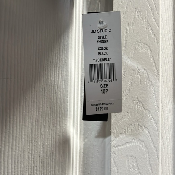 JM Studio Black sequin dress, size 10P - Picture 3 of 13